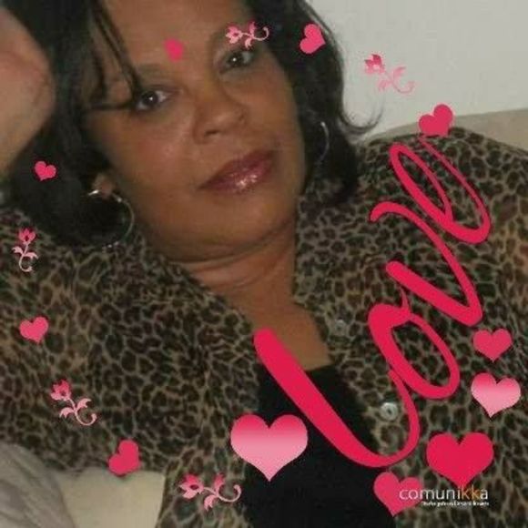 Meet your Posher, Vicky - Picture 1 of 1